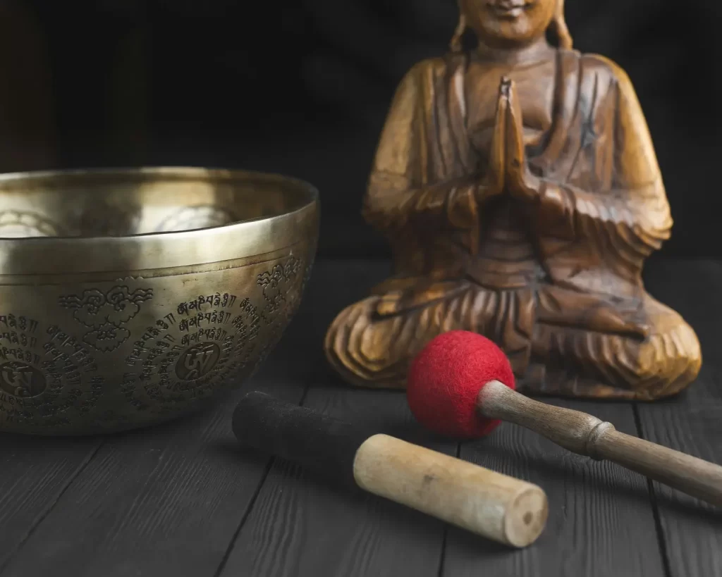 buddhist-statue-relaxing-bowl
